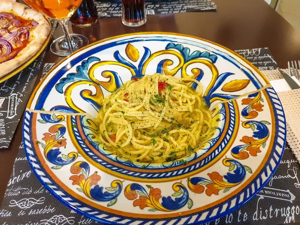 Menu_Lobue Feinkost & Vinothek_Urbach_image_6