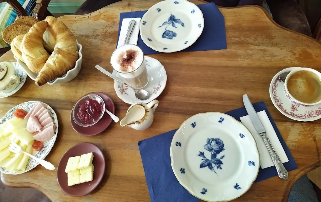 Marcel van der Linde_Kaffeehaus 