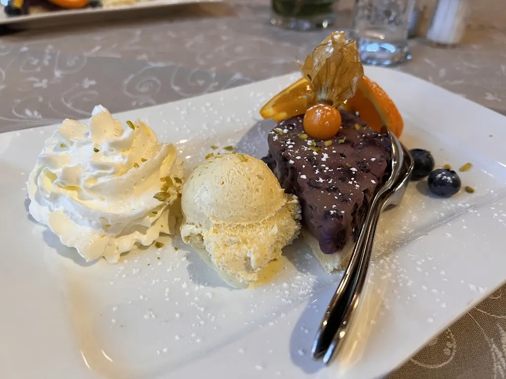 Luginsland_Weinstraße_slider_image_3