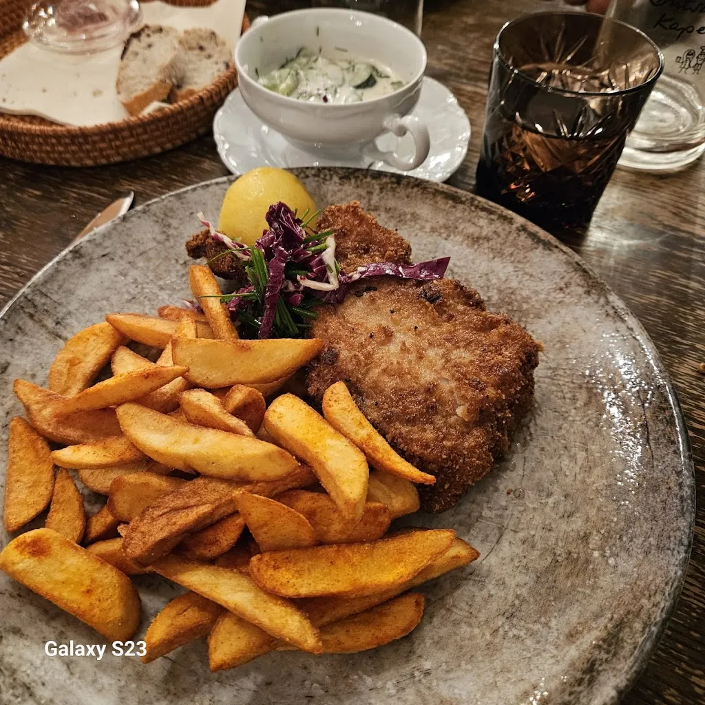 Katja G._Dutschmann‘s Kapellchen_Weinstraße_review