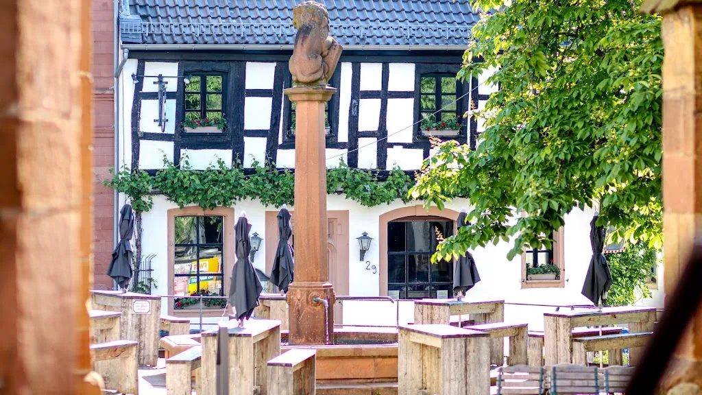 Dutschmann‘s Kapellchen_Weinstraße_slider_image_3