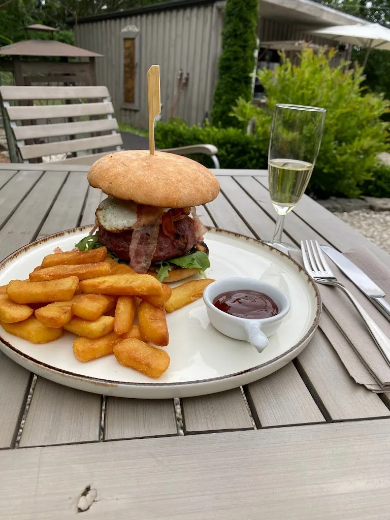 Villa-Lampertz restaurant in Wallmenroth