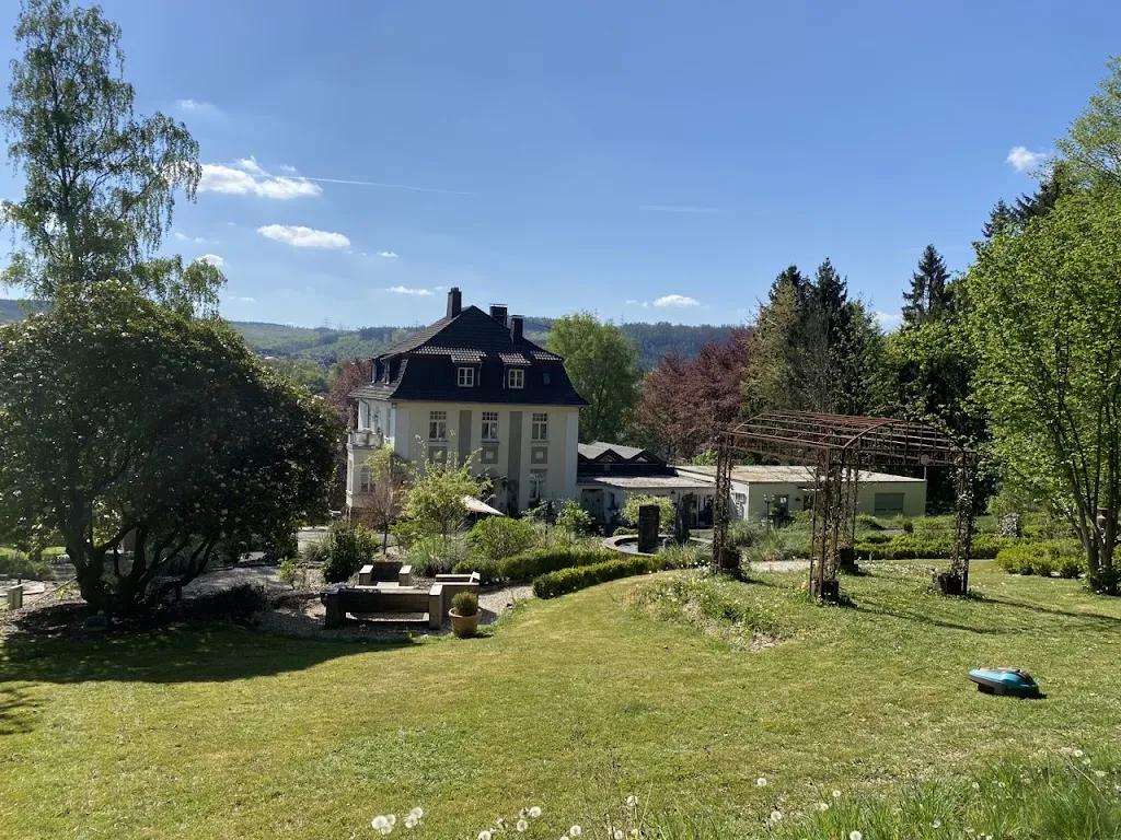 Villa-Lampertz_Wallmenroth_slider_image_3