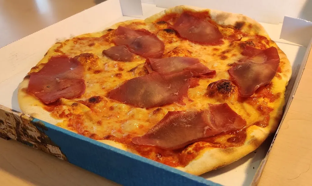 Dominic Lohmer_Ristorante-Pizzeria 