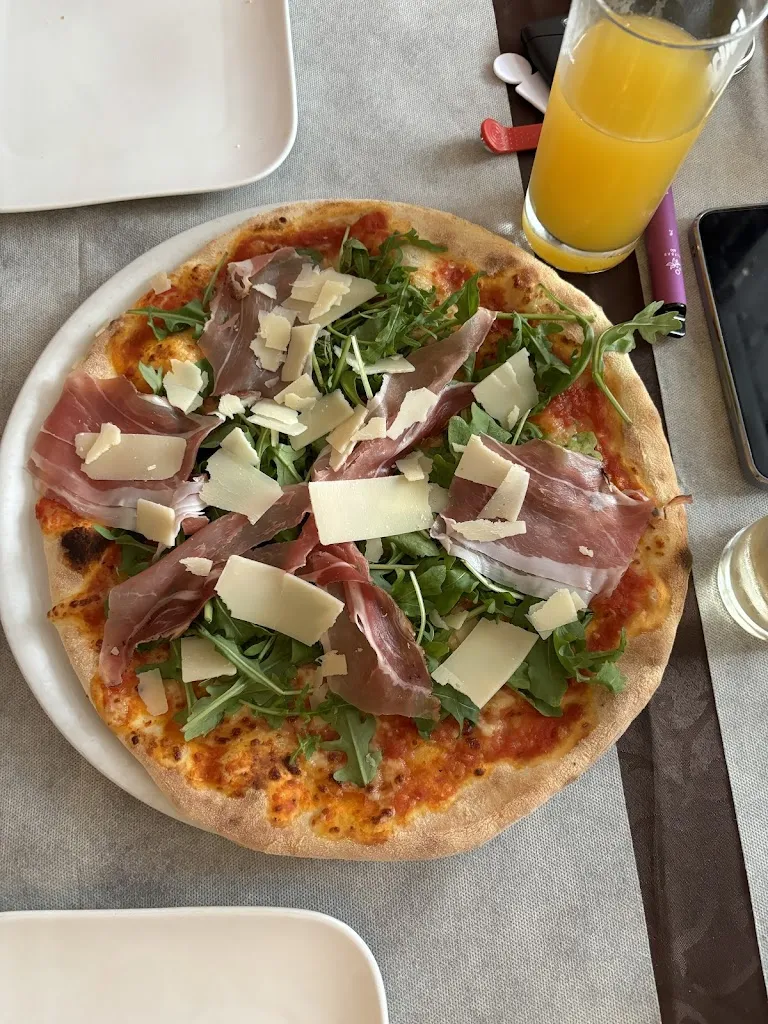 Ristorante-Pizzeria 