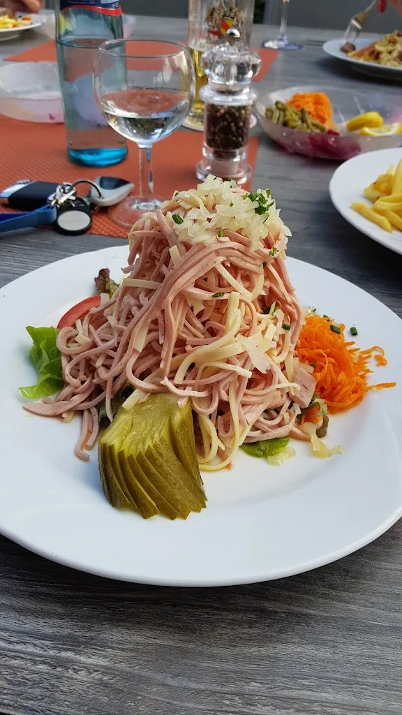 Pierre_Zur Säge_Wehr_review