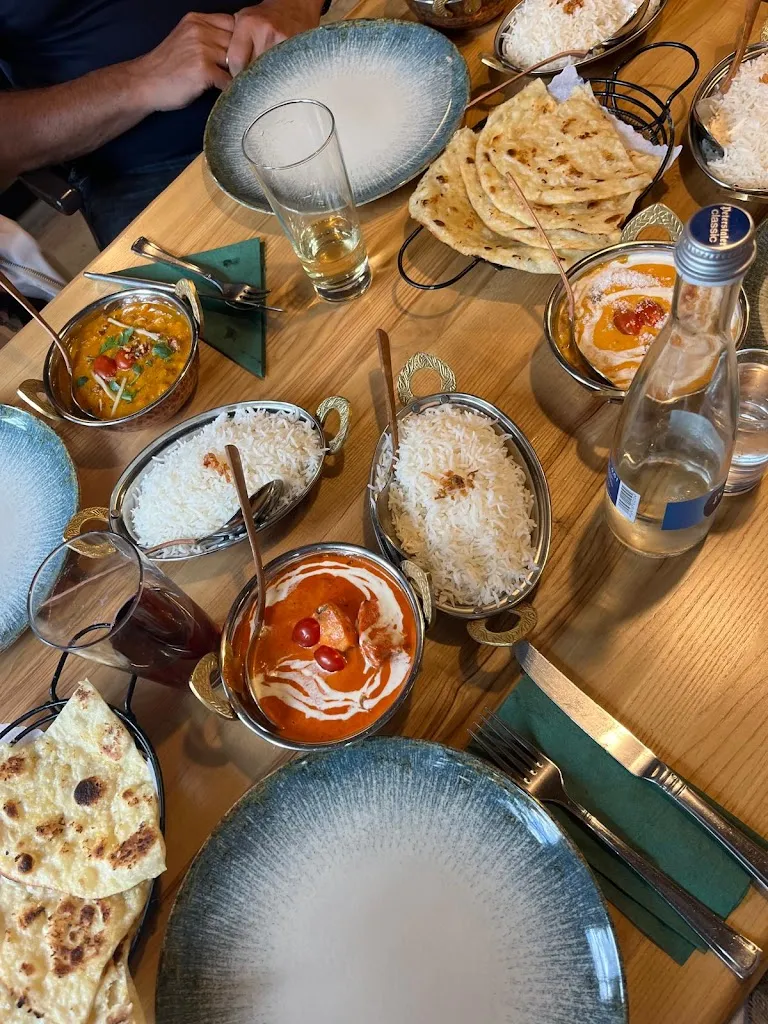 Barsaat indisches Restaurant_Wehr_slider_image_3