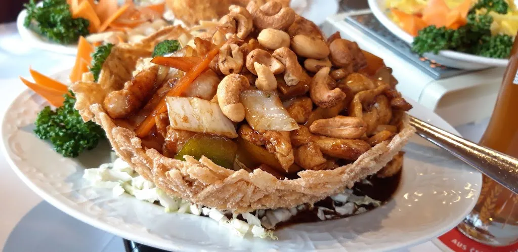 China-Restaurant Hai-Mai's Garten_Weyerbusch_slider_image_3