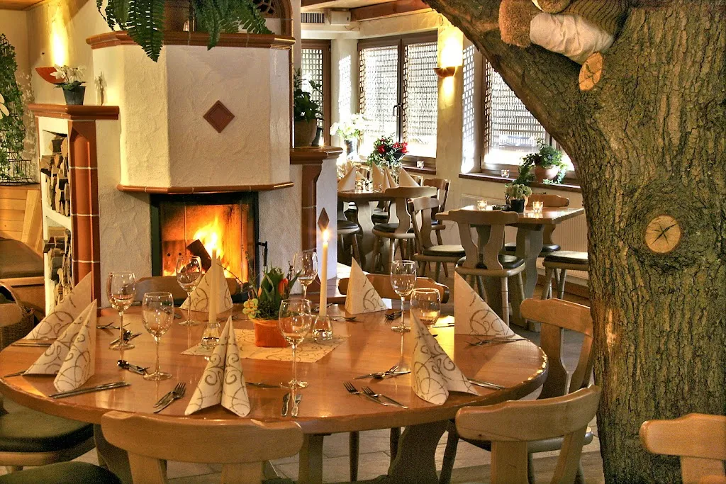 Paddelweiher Hütte restaurant in Hauenstein