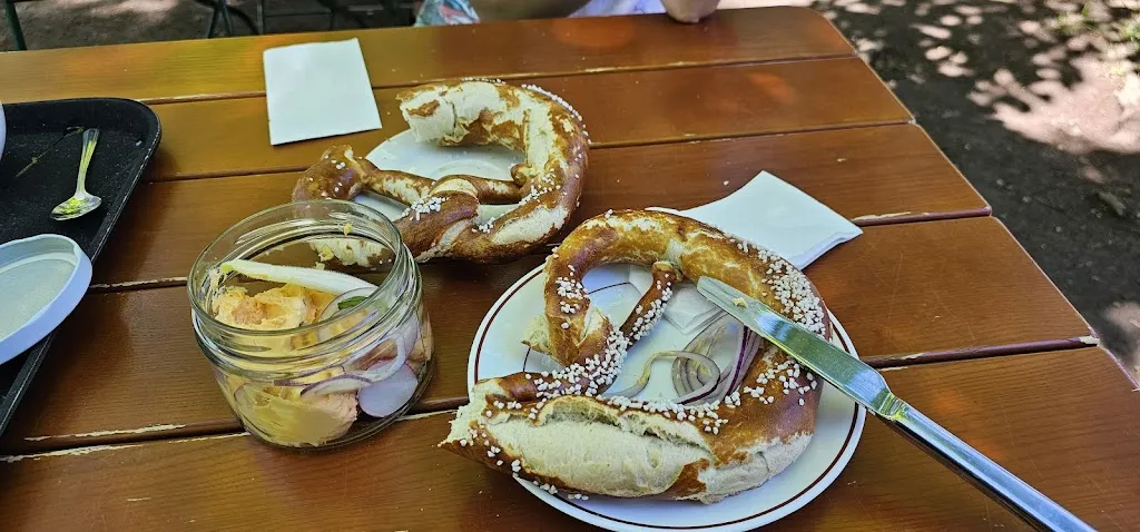 Menu_Waldheim Gräfelfing des Evangelischen Handwerker-Vereins München_Gräfelfing_image_6