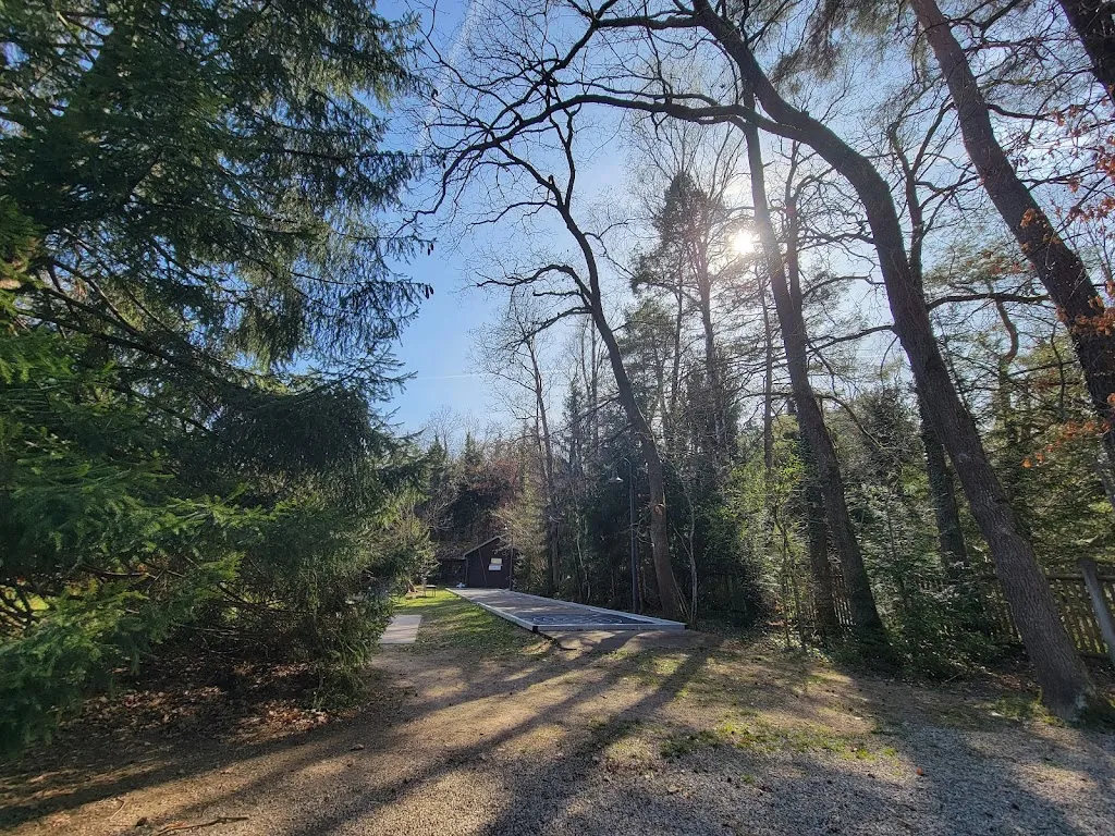 Jackie Davis_Waldheim Gräfelfing des Evangelischen Handwerker-Vereins München_Gräfelfing_review