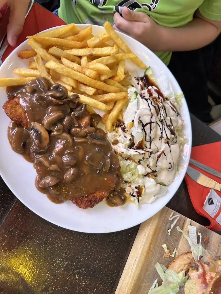 Mike und Nadine Stötzel_FireRoom_Wissen_review