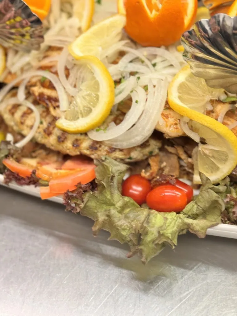 Roula Charalampidou_Restaurant in der Alten Post_Wissen_review