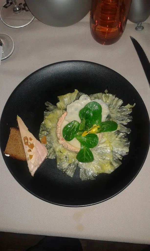 Restaurant La Chaumière_France_slider_image_2