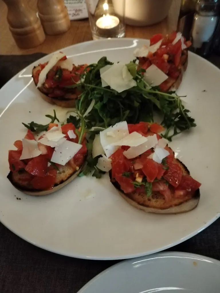 Menu_Restaurant Pizzeria Bella Theranda_Gräfelfing_immagine_3