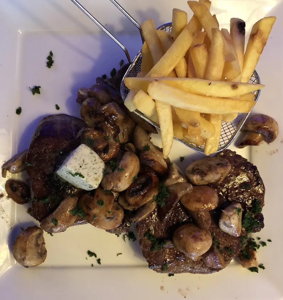 Café Friends__slider_image_3