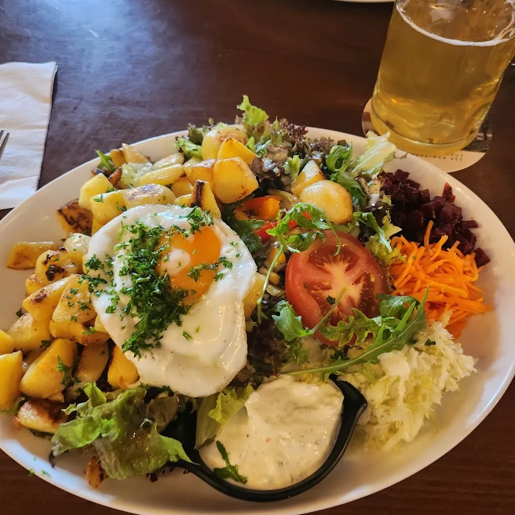 Hochwälder Brauhaus_See_slider_image_3