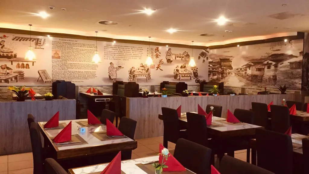 China Restaurant Long restaurant in Planegg