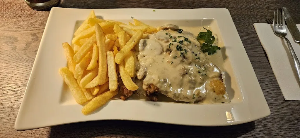 Menu_Schnitzel🩶Liebe Heusweiler_Heusweiler_image_6
