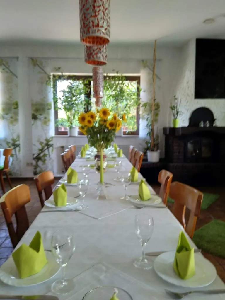 Hundehütt Heusweiler_Heusweiler_slider_image_1