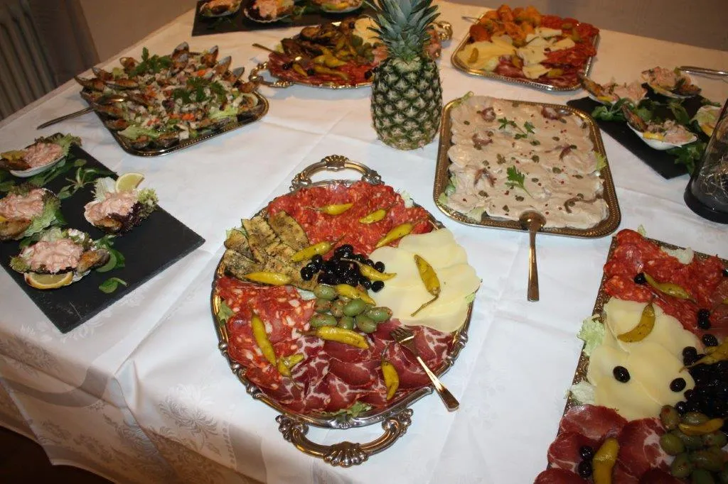 Bistro Blau Weiß_Ottweiler_slider_image_2