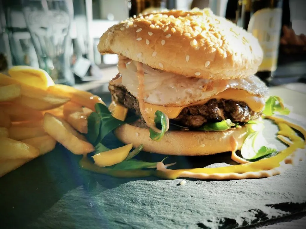 Burgerbar_Mettlach_slider_image_3