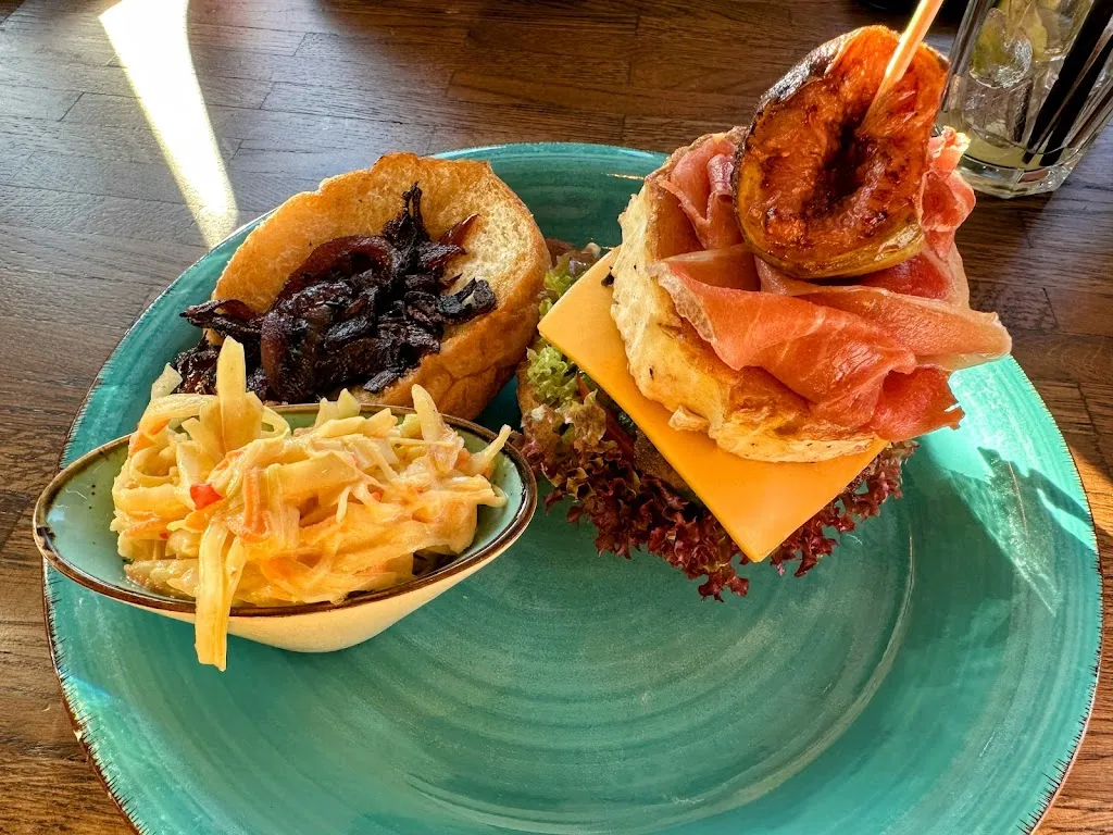 Ahmad_Feuer & Flamme Steakhouse Burgermanufaktur_München_review