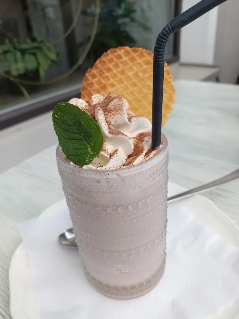 Anja Roth-Bäuerle_Buchnas Dorfküche_Mettlach_review