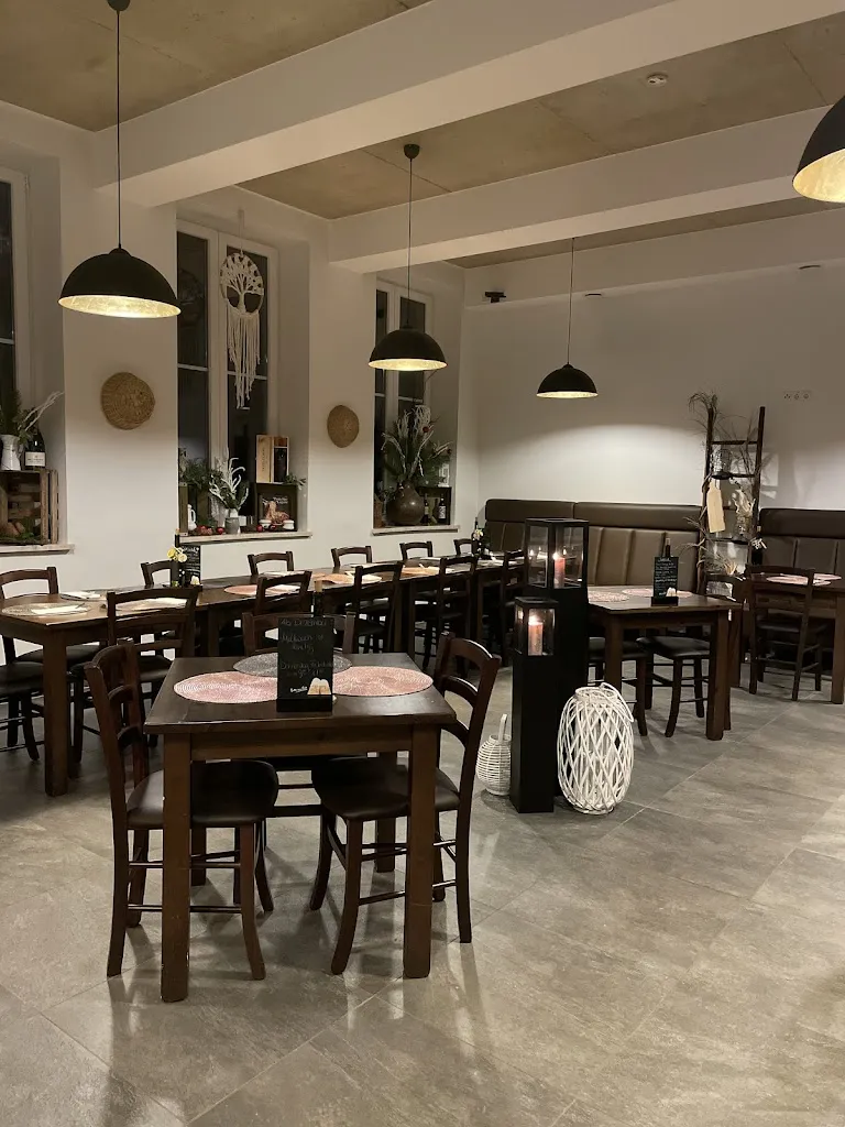 Bistro Alte Schule_Mettlach_slider_image_1