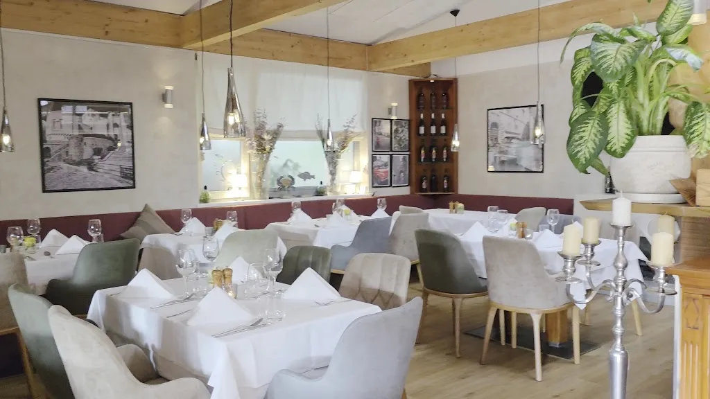 Restaurant Da Serafino restaurant in Planegg