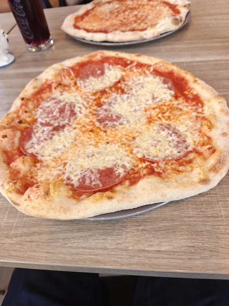 Michael_Kleiner Italiener_Donau_review