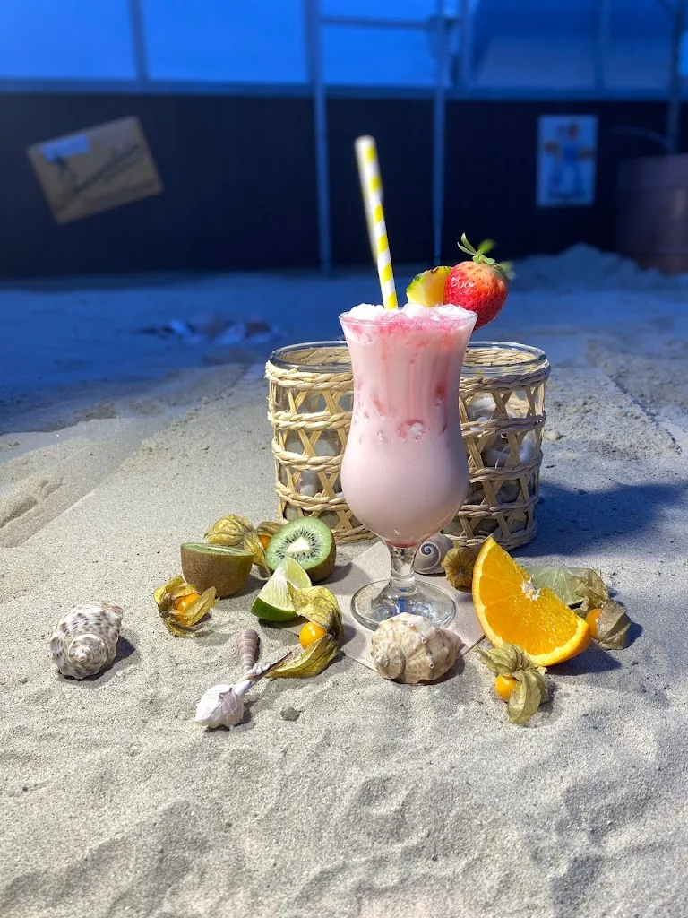 Stadtstrand - über den Dächern_Donau_slider_image_3