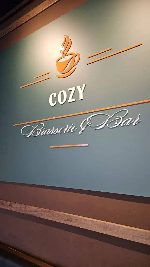 Teresa Müller_COZY Brasserie-Bar_Donau_review