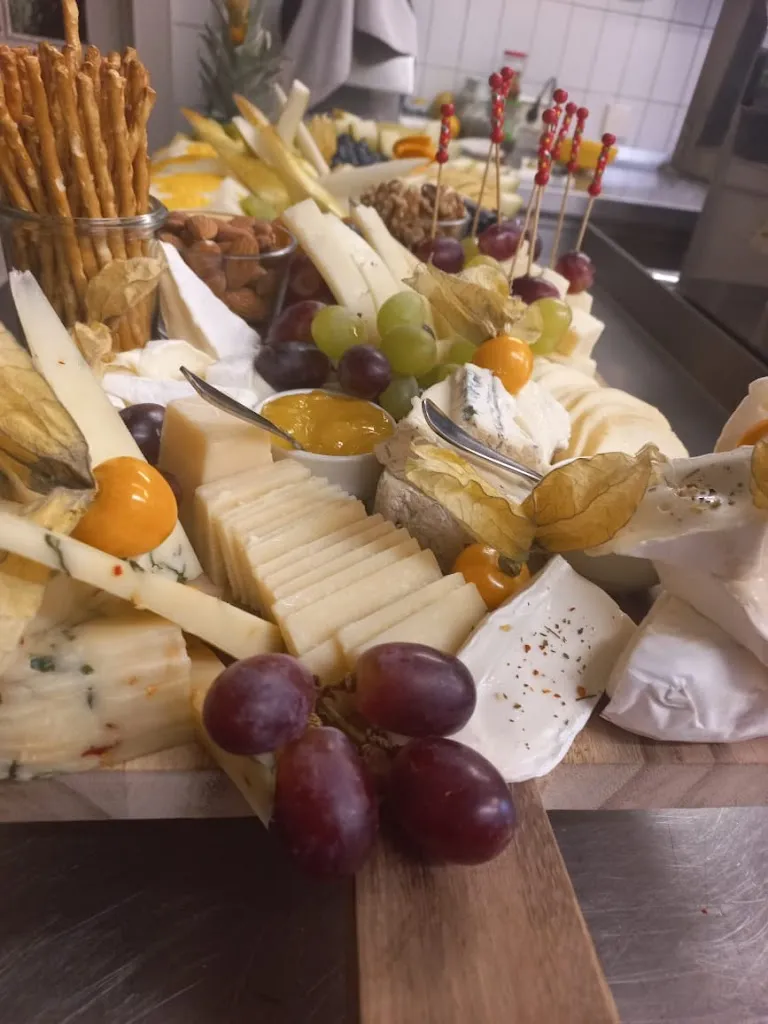 Menu_Gaststätte Zum Zoll_Donau_image_1