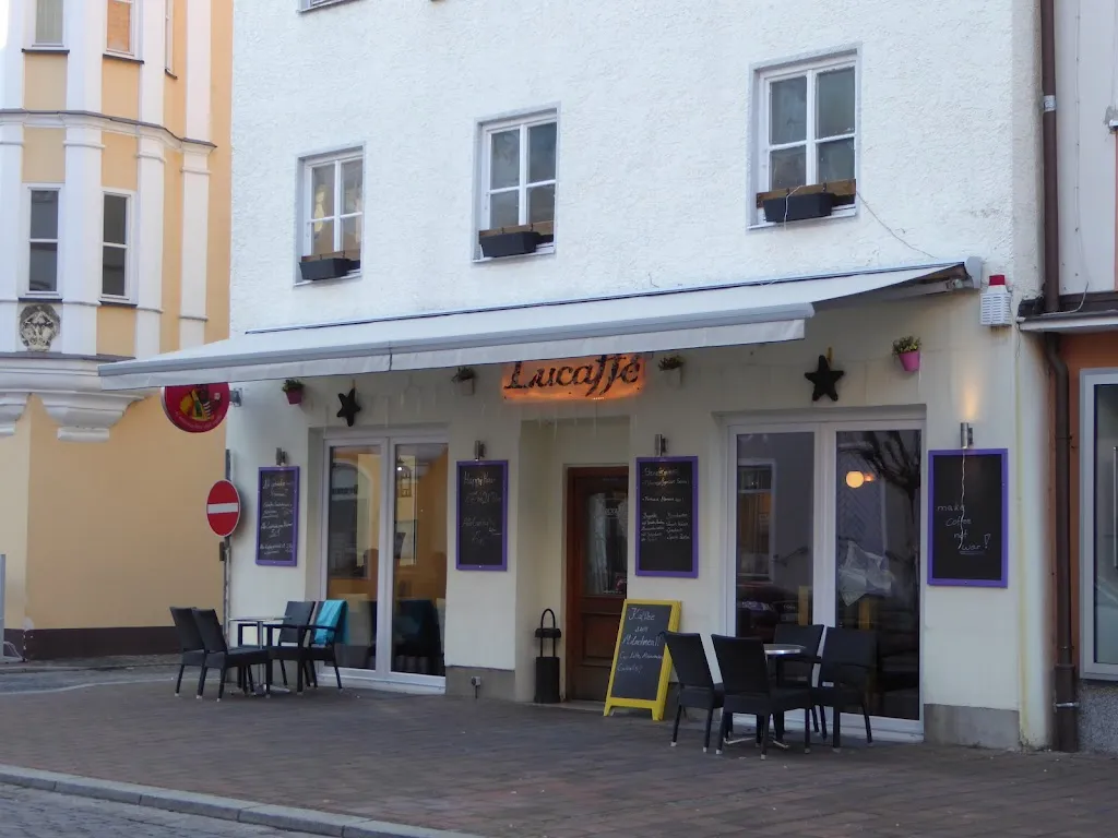 Lucaffe restaurant in Donau