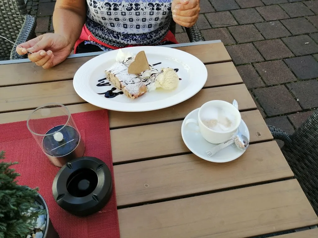 Menu_Café-Bistro Guglhupf_Donau_image_8