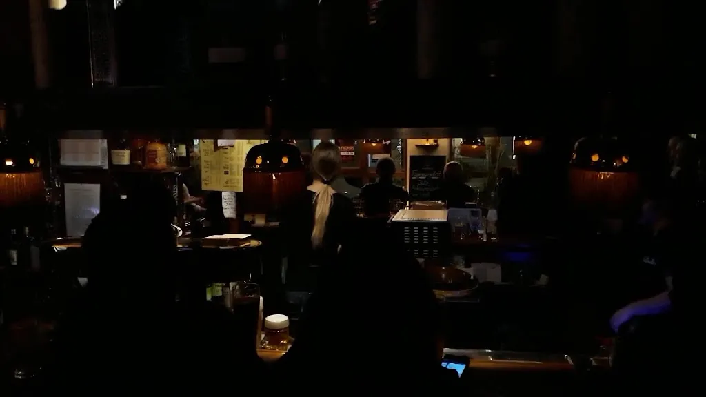 Kings Road Pub_Donau_slider_image_2