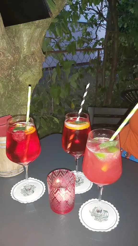 D. W-B_Wine & Bar Allegria_München_review