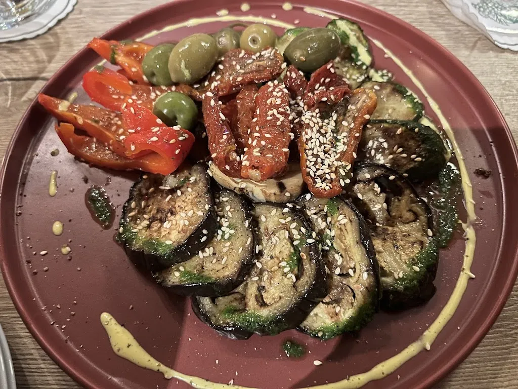 Wine & Bar Allegria_München_slider_image_3