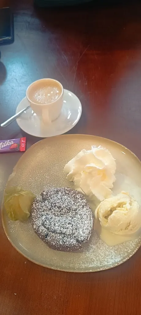 Roland_Wirtshaus Becher - Feiern - Veranstaltungen - Catering - Hochzeiten_Lauingen_review