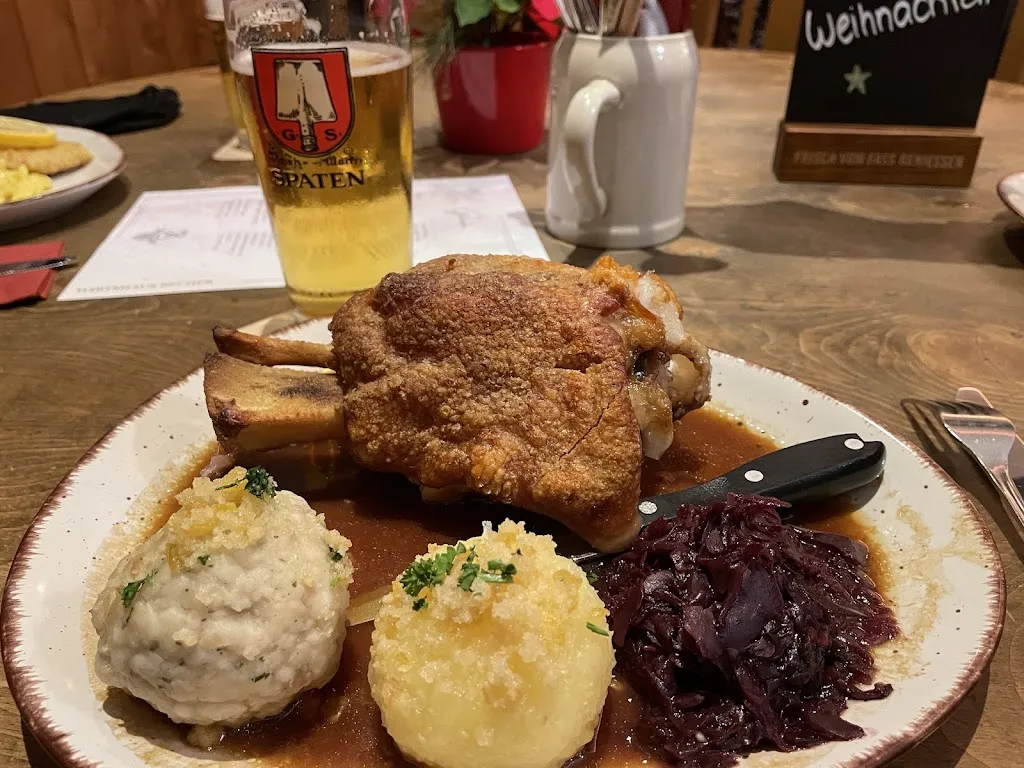 Wirtshaus Becher - Feiern - Veranstaltungen - Catering - Hochzeiten_Lauingen_slider_image_2