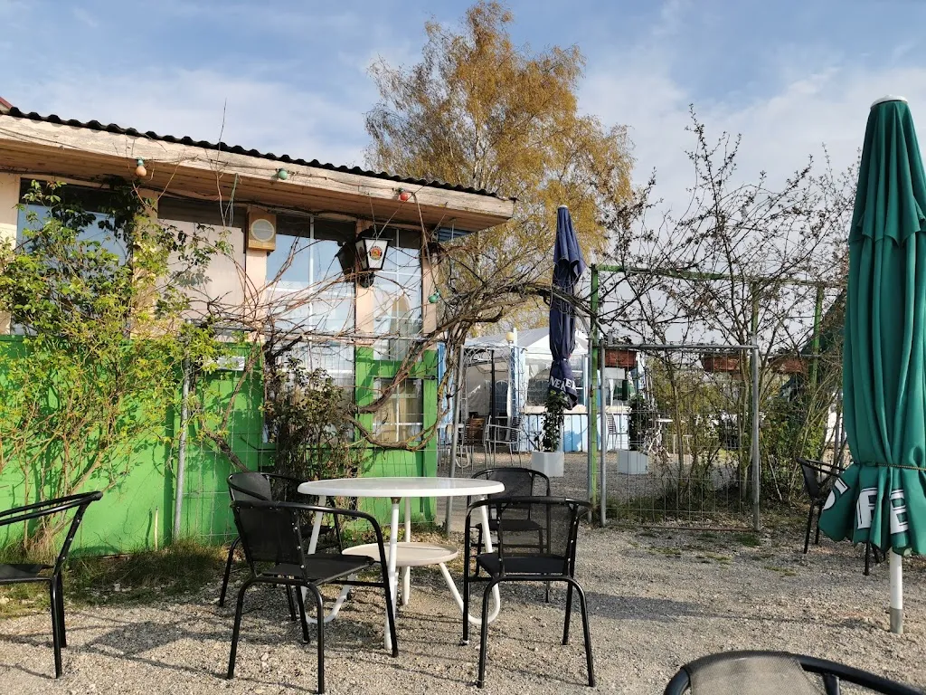 Pizzeria Klein Sizilien restaurant in Holzheim