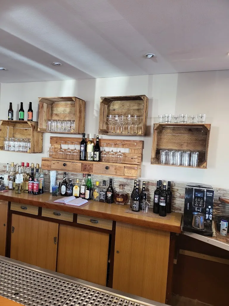 Vis a Vis_Schmelz_slider_image_1