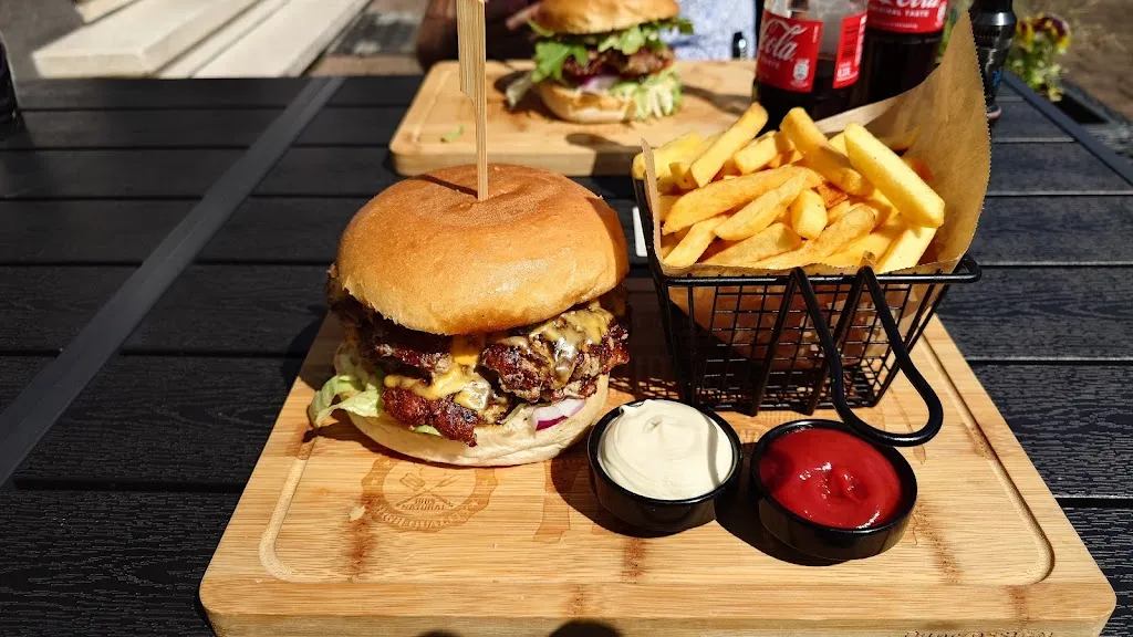 Menu_BLACK STAR Schmelz_Schmelz_image_6