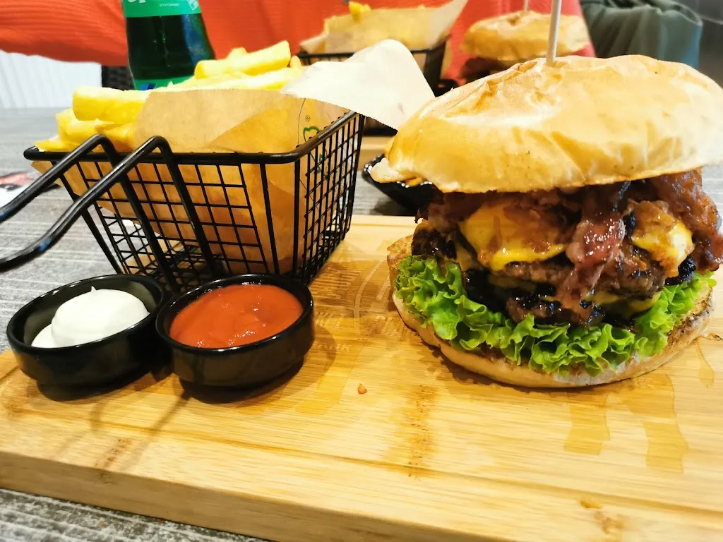 Menu_BLACK STAR Schmelz_Schmelz_image_7