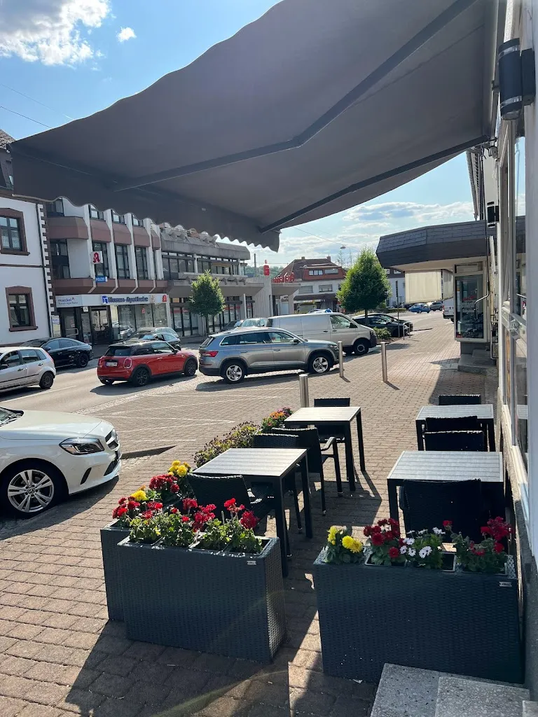 BLACK STAR Schmelz restaurant in Schmelz