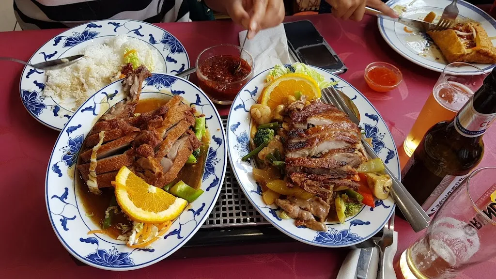 Asia Bistro Hong Kong_Schmelz_slider_image_3