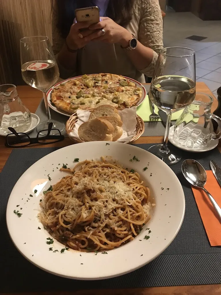 Bistro bei Rudi_Schmelz_slider_image_3