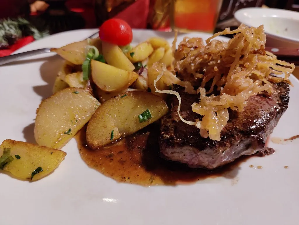 Tom E Harnes_Zum Heckerbräu_München_review