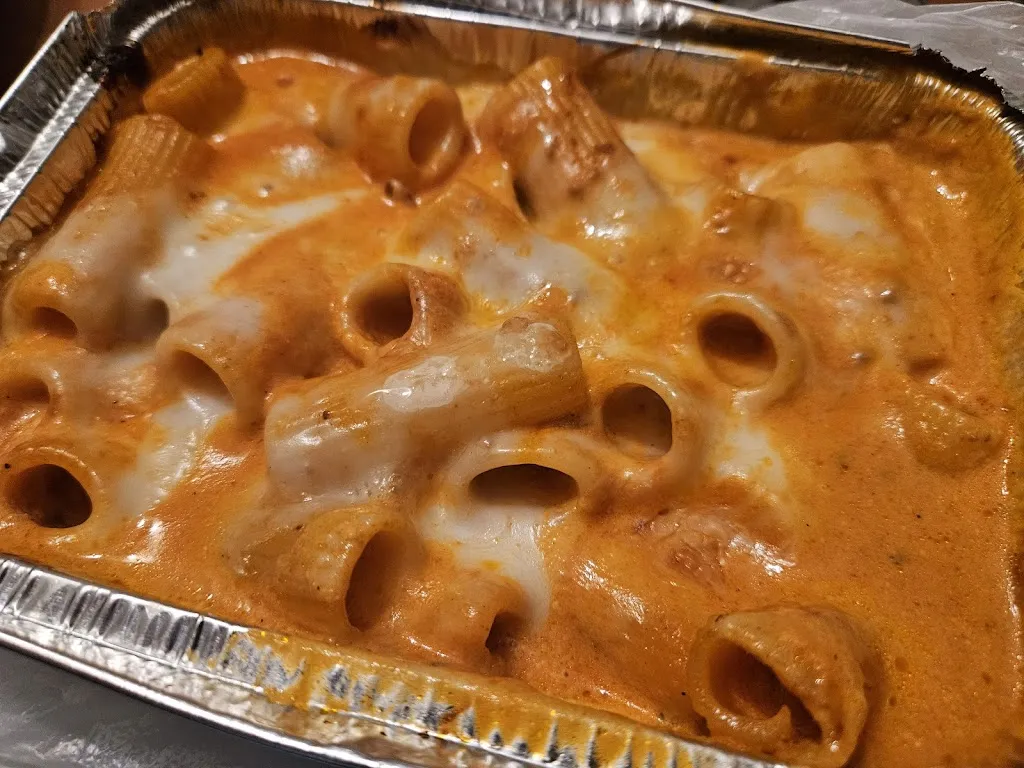 Lukáš Jelšík_Canapee Grafing_München_review